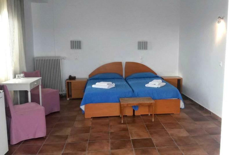 Hotel Roumani Спетсес Экстерьер фото