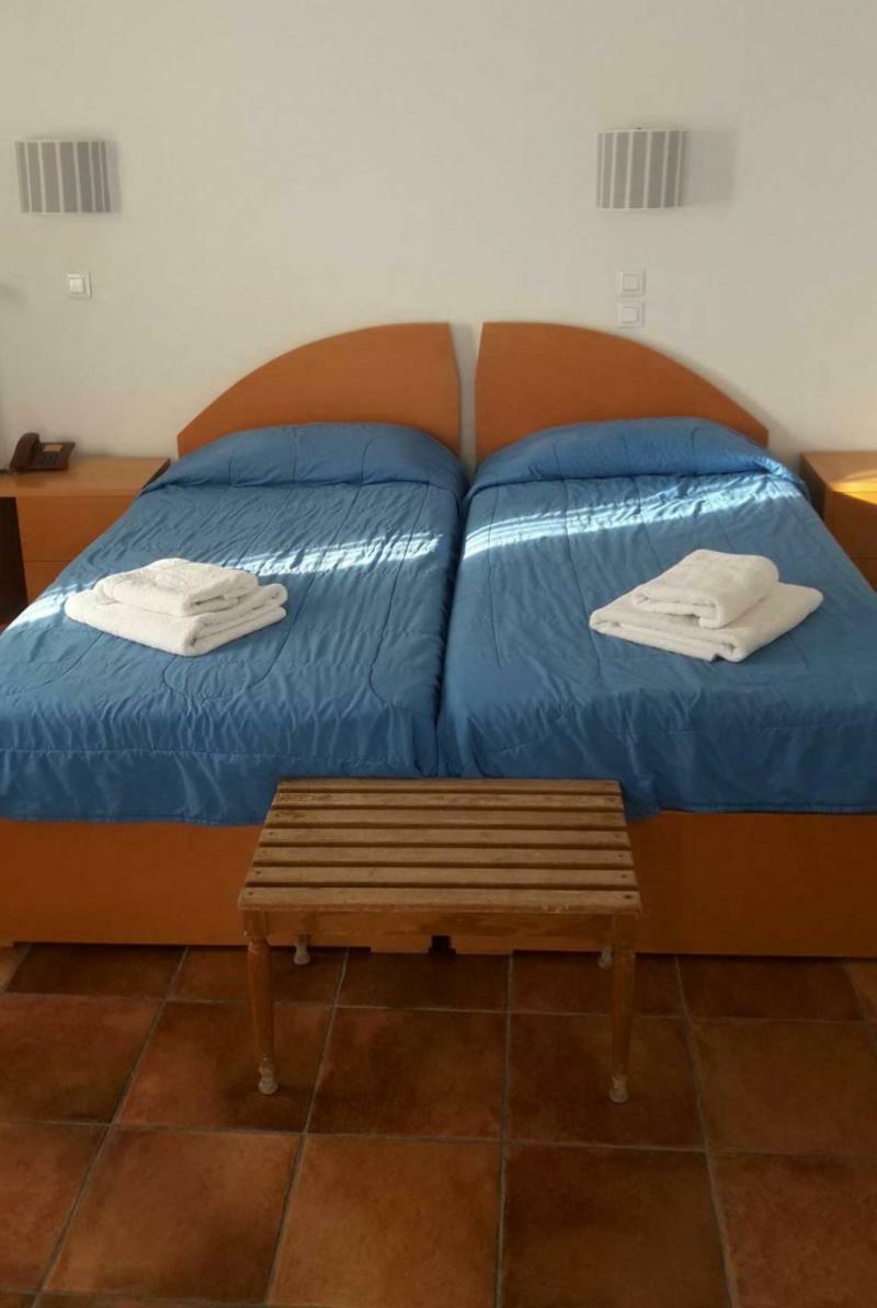 Hotel Roumani Спетсес Экстерьер фото